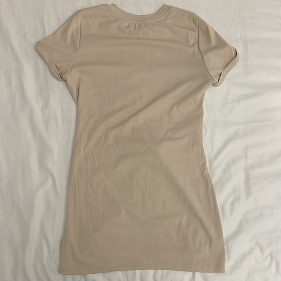 BRAND NEW RUNAWAY THE LABEL TSHIRT DRESS - Picture 6 of 6